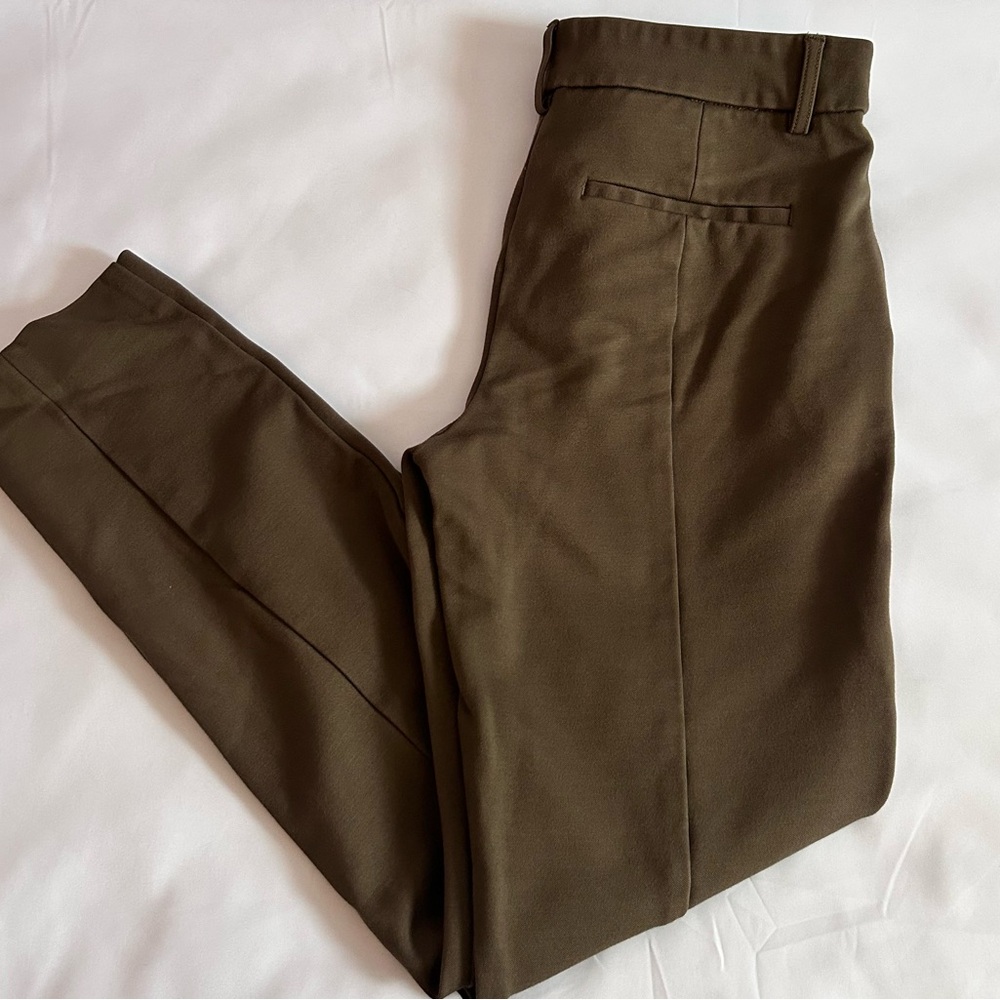 Express Olive Green Columinist Dress Pants Size 2